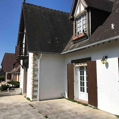 Villa Bonaparte Touques Exteriör bild